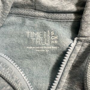 Brand- time and tru, color- blue/gray, size 4-6 or small, Women’s